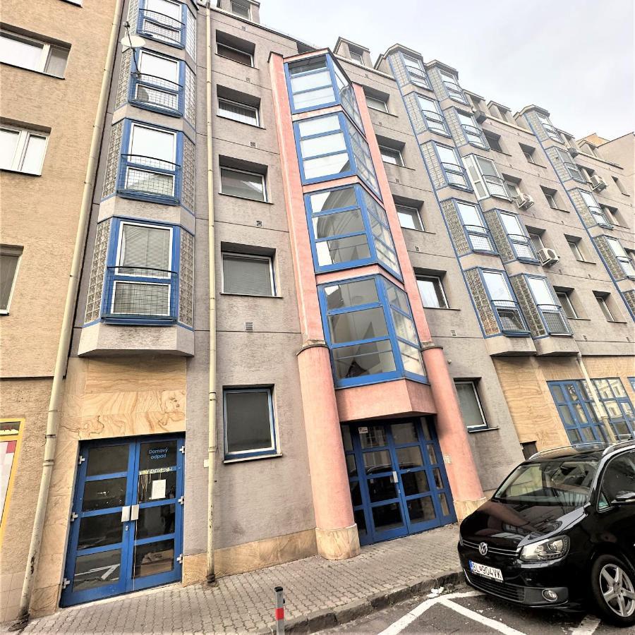 Apartment Simona - Old Town Bratislava Exterior photo